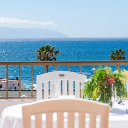 Apartment Oceanview 2br In Gigantes