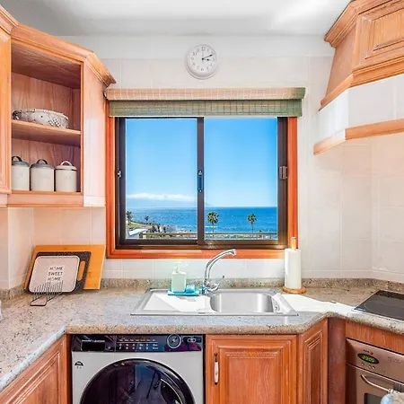 Oceanview 2br In Gigantes Apartment *