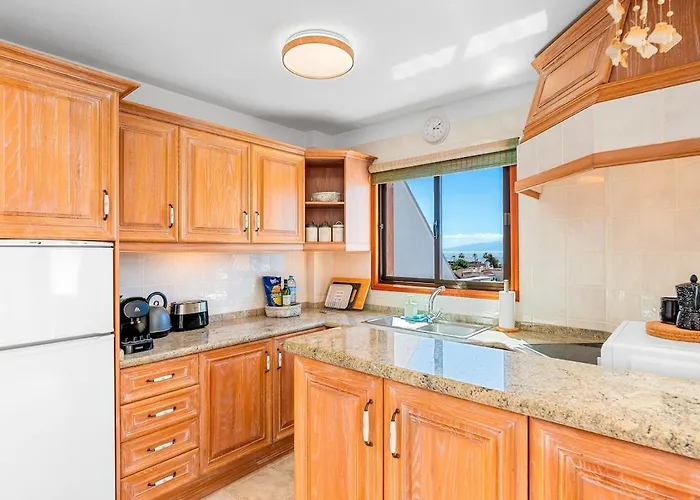 Oceanview 2br In Gigantes Apartmán *